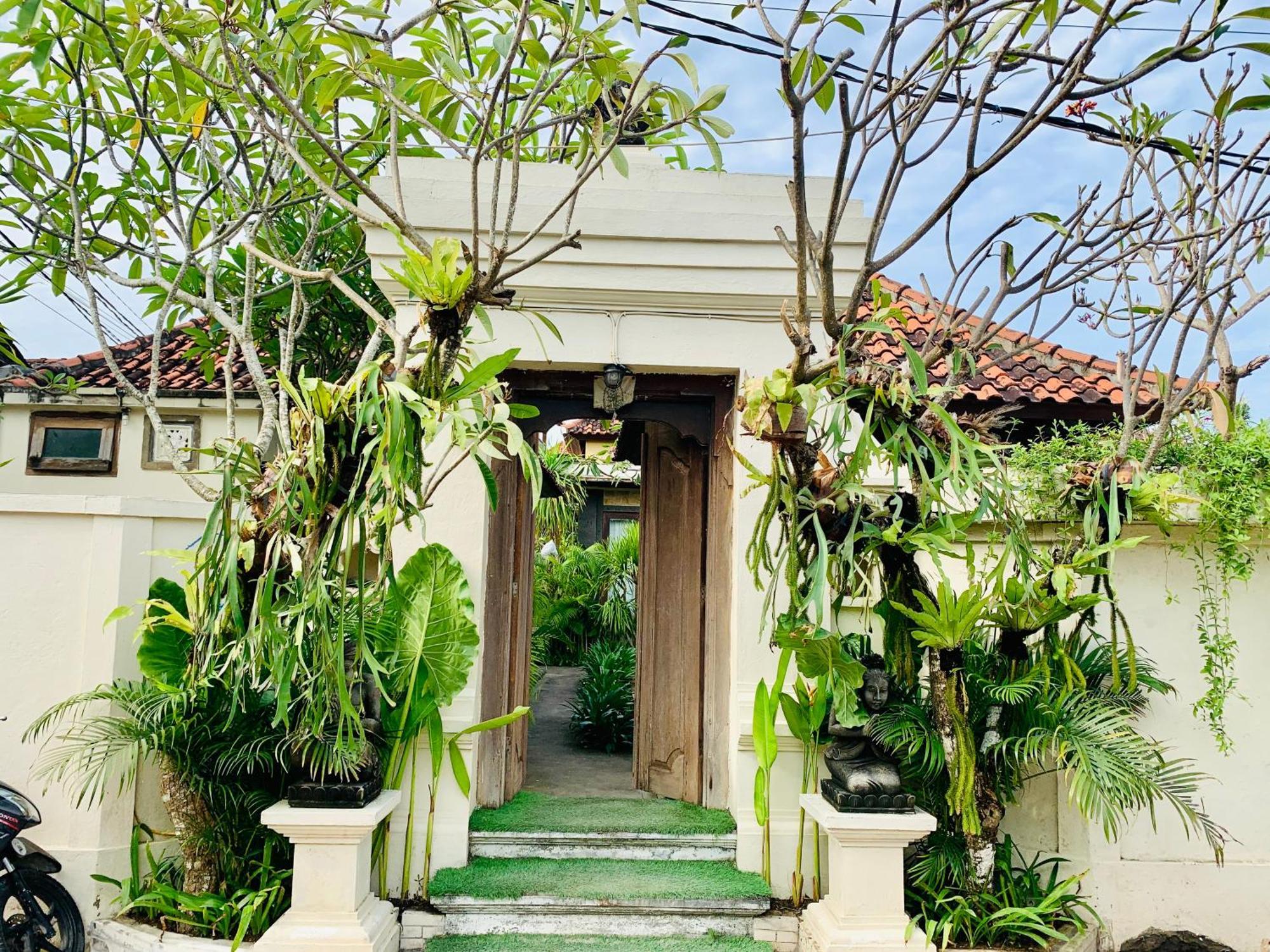 Pondok Baruna Garden Lembongan Extérieur photo