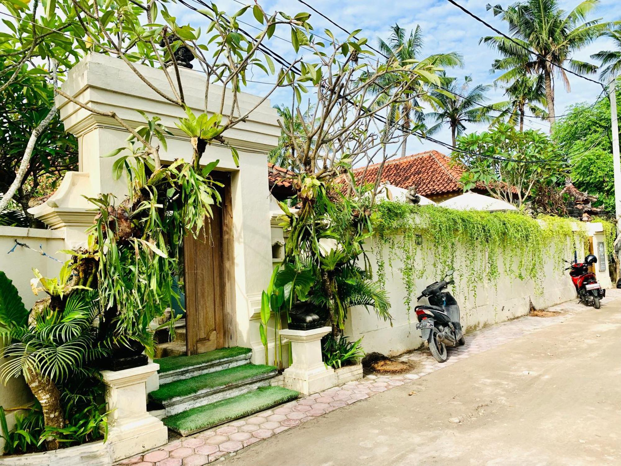 Pondok Baruna Garden Lembongan Extérieur photo