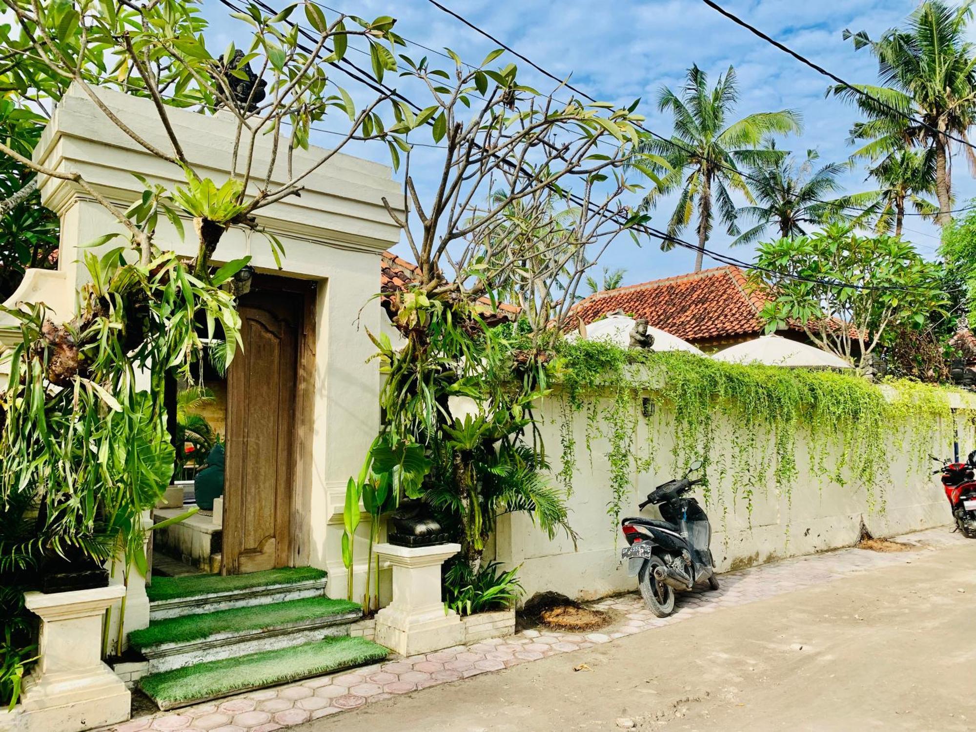 Pondok Baruna Garden Lembongan Extérieur photo